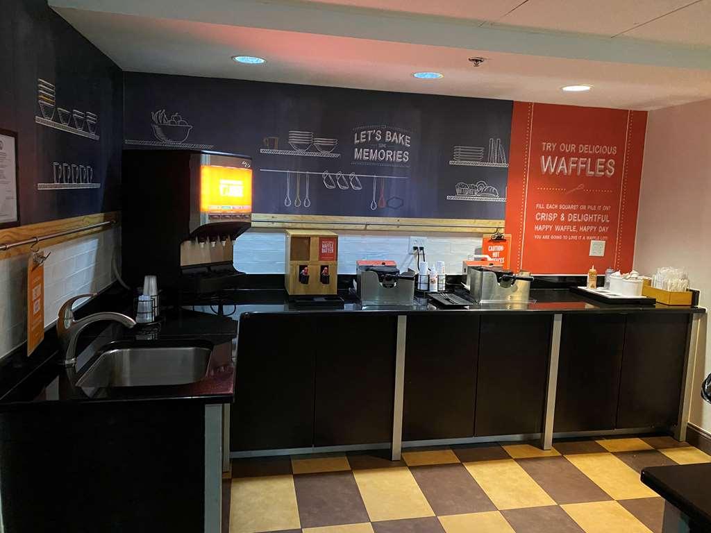 Hampton Inn Ft. Chiswell-Max Meadows Exterior foto